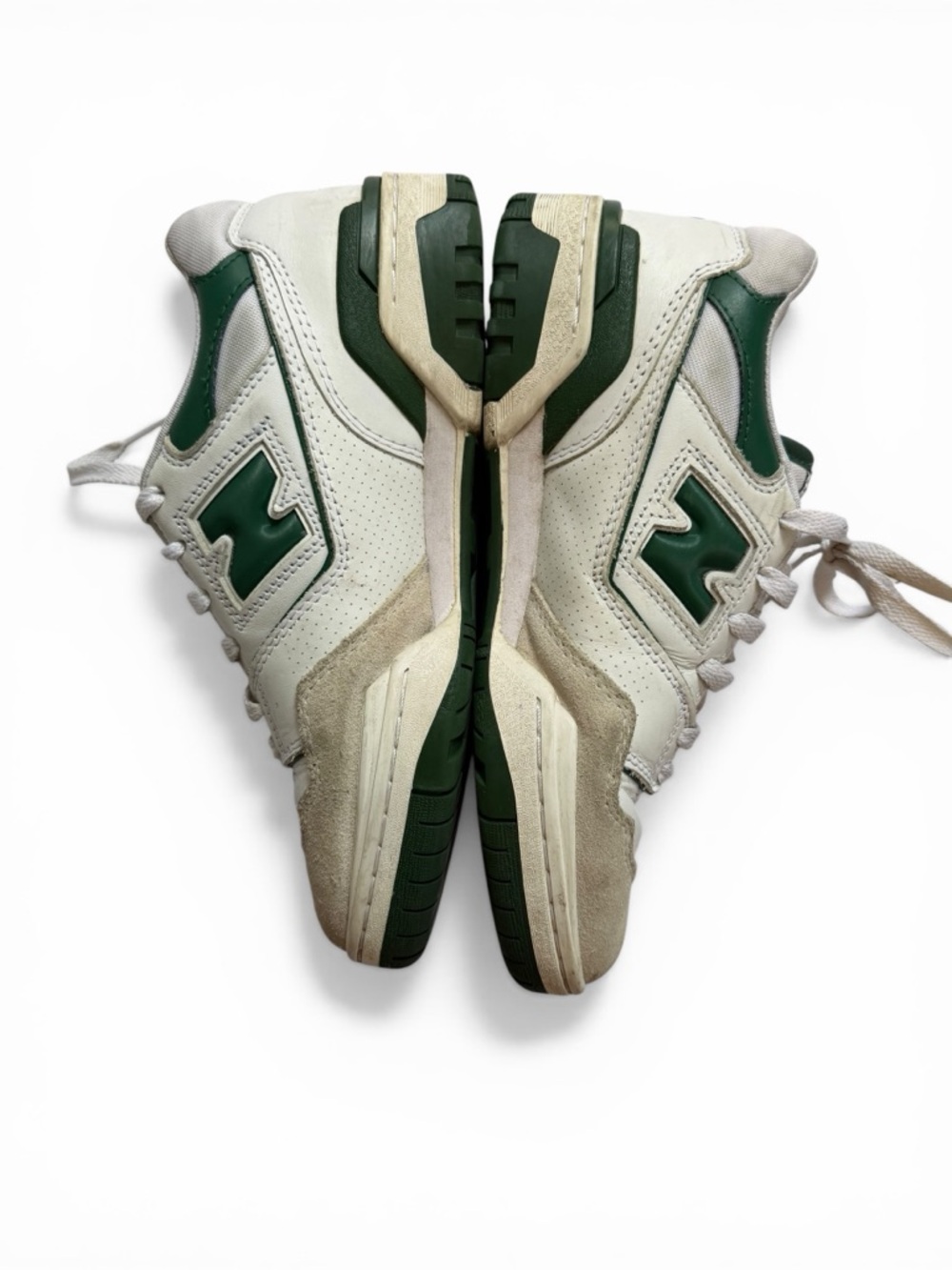 New Balance Men’s White and Green Sneakers Classic 550 Style Size 7